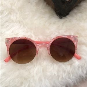 Pink pearl cat eye sunnies
